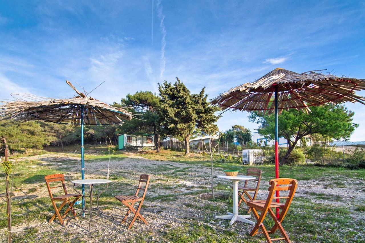 Drolma Ling Nature Cabins Theologos  Luaran gambar